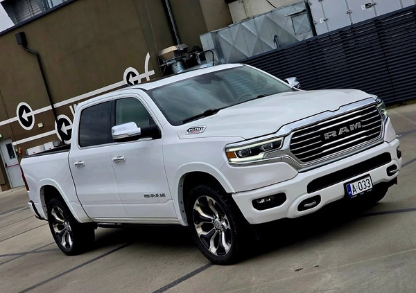 Dodge RAM cena 265900 przebieg: 176500, rok produkcji 2020 z Mońki małe 211